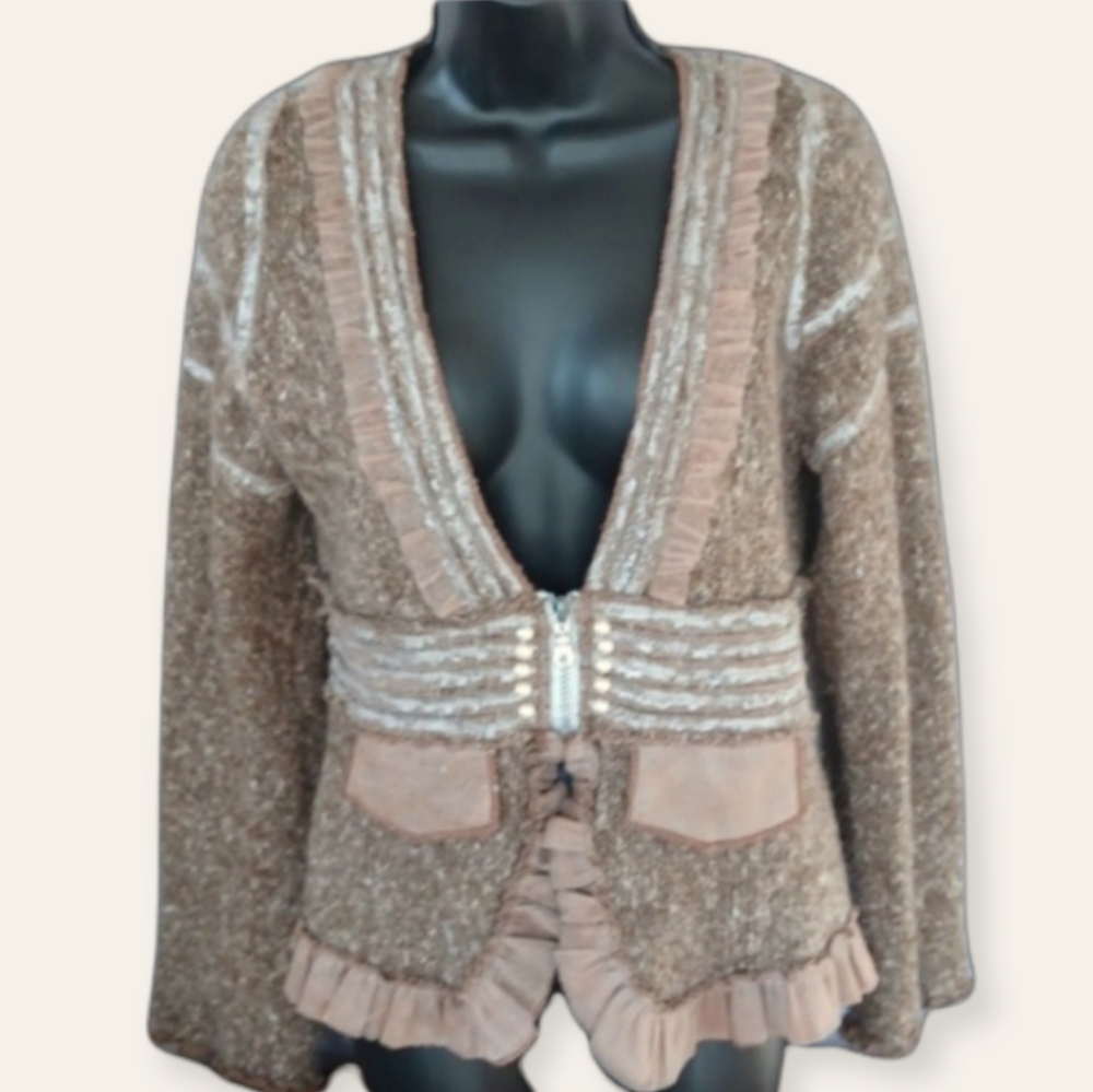 Boho funky feminine Oatmeal Beige Sweater Size M